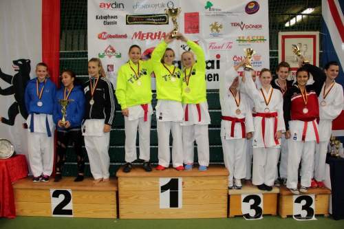 banzai 2013-0378.JPG --- erstellt mit toms-galerie V1.3 - www.tomshaus.de